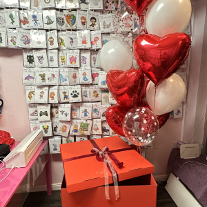 Набор шаров «Коробка-сюрприз Love Red»